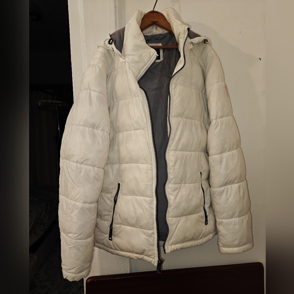 Guess White Jacket With Gray Lining - image 1